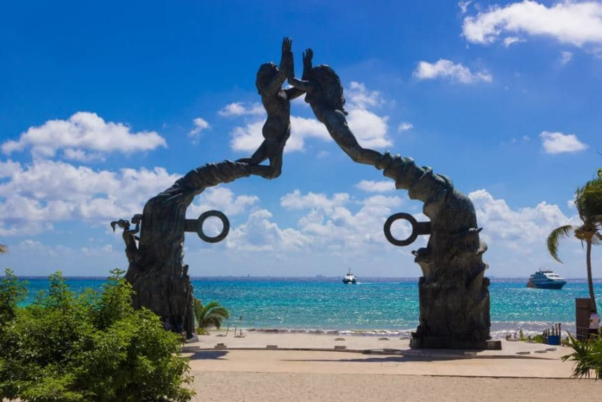 Playa del Carmen aventurero — PLAYA DEL CARMEN, MEXICO